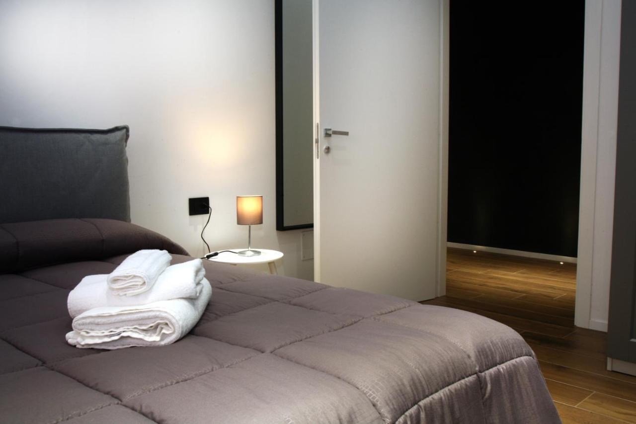 Business Home Via Isonzo B&B 福查 外观 照片