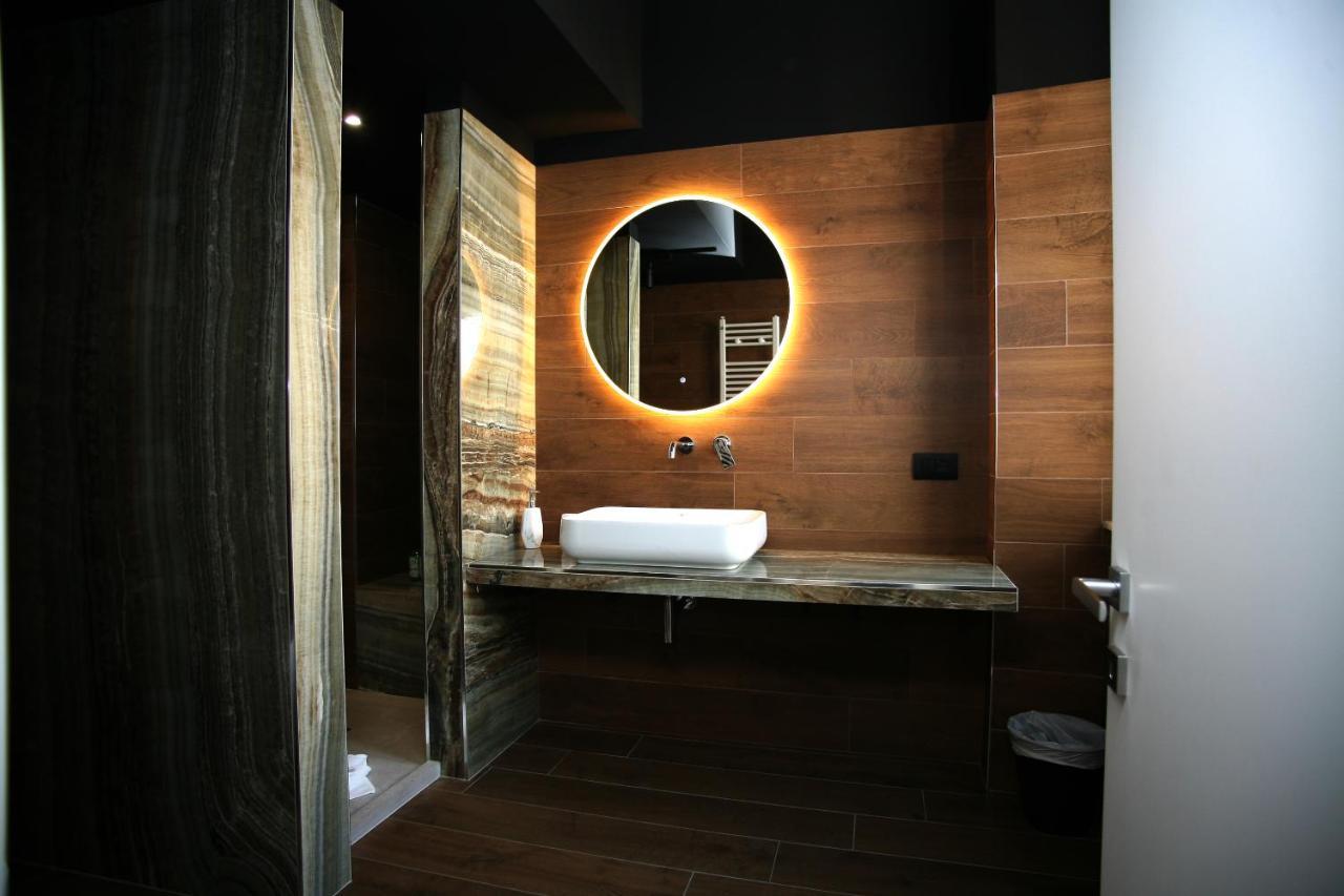 Business Home Via Isonzo B&B 福查 外观 照片